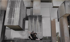 Linkki tapahtumaan Hungry Sharks: Béton Brut – Urb 23 -festivaali